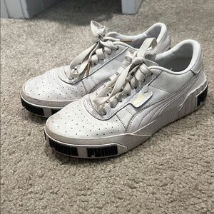 Puma White and Black Casual Sneakers